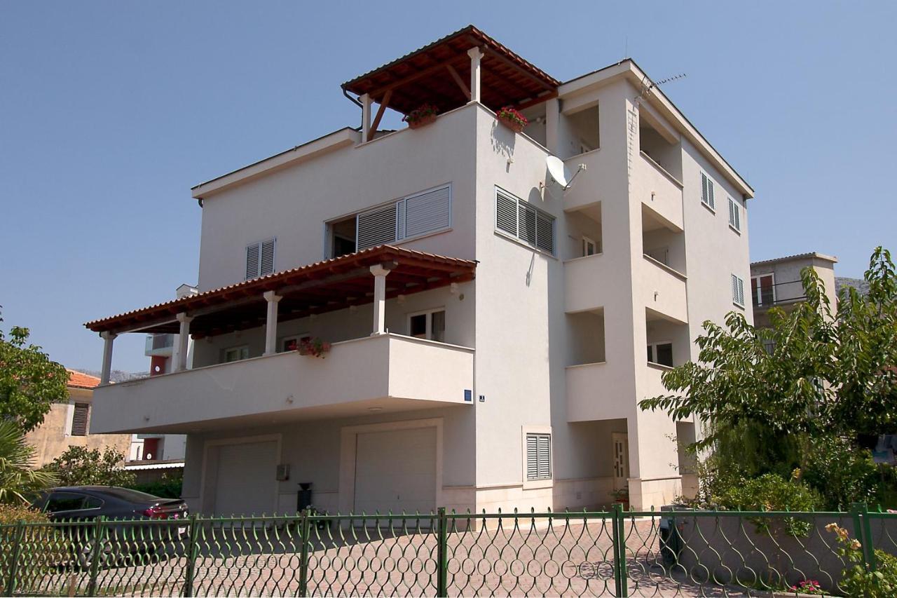 Luxury Apartments Elizabeth Podstrana Exterior photo